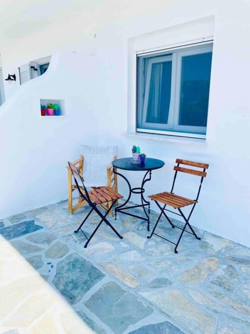 Cozy, Newly Renovated Apartment In Gavrio. Kültér fotó